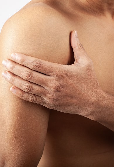 closeup-shot-of-a-male-body-showing-his-deltoids-m-2025-02-02-11-36-56-utc 1-min.jpg closeup-shot-of-a-male-body-showing-his-deltoids-m-2025-02-02-11-36-56-utc 1-min.jpg